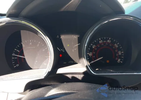 2009 Toyota Highlander z USA, uszkodzony, nr VIN JTEDS41A092078480